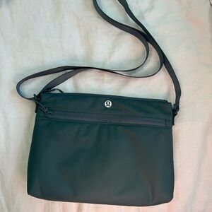 lululemon athletica Crossbody Bag in Dark Green
